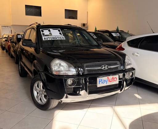 HYUNDAI TUCSON 2.0 MPFI GLS 16V 143CV 2WD GASOLINA 4P AUTOMÁTICO HYUNDAI TUCSON 2.0 MPFI GLS 16V 143CV 2WD GASOLINA 4P AUTOMÁTICO